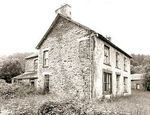 TY NEUADD HOUSE, Llanybydder, Carmarthenshire 2010